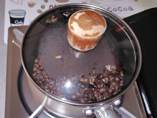 フタの内側に水滴が付く