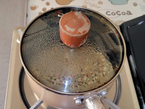 フタの内側に水滴が付く