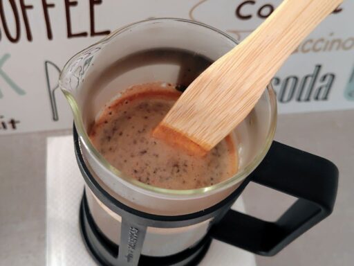 軽くかき混ぜる