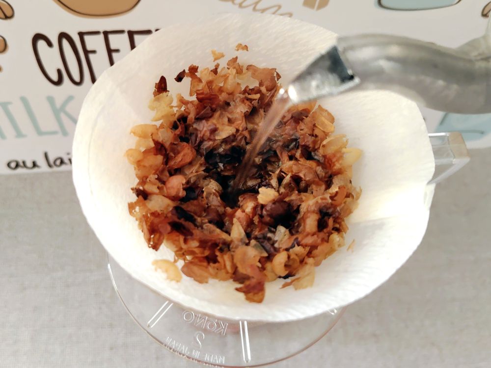 チャフ(薄皮)はコーヒーの味わいにどのような影響を及ぼすのか? | ラピスの珈琲手帖