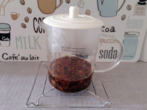 蓋をしてじっくり蒸らす