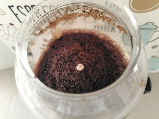 抽出後のコーヒー粉が盛り上がっている状態が理想的